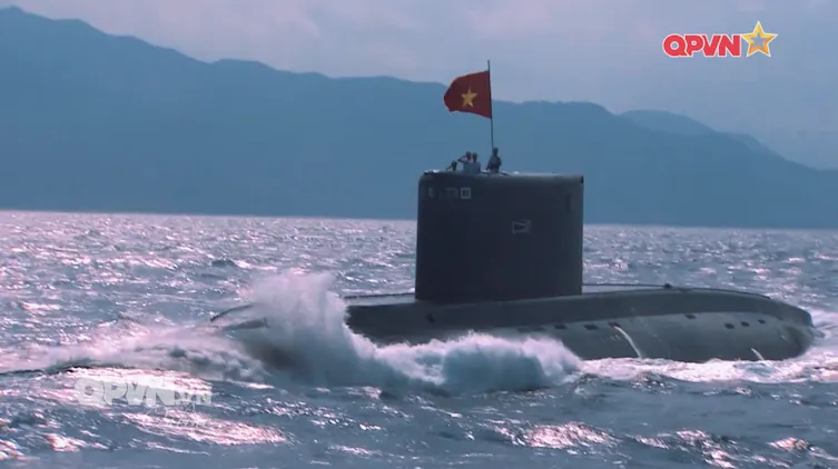 Thép trong lòng biển sâu