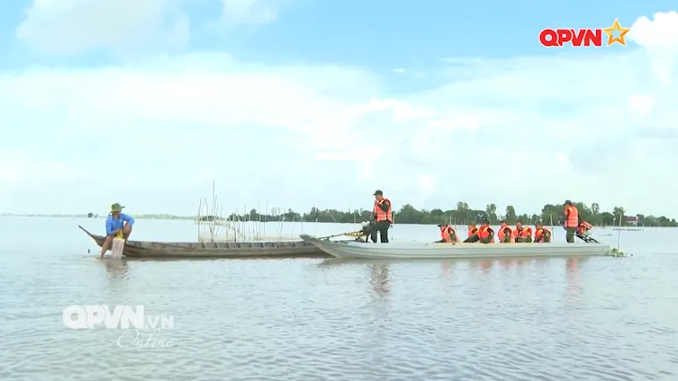 Bình yên sông nước