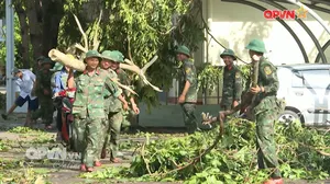 Tập trung khắc phục hậu quả bão số 13