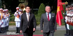 Bản tin tiếng Anh 15h ngày 13/11/2025