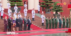 Bản tin tiếng Anh 15h ngày 19/11/2025