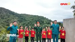 Tự hào một dải biên cương - "Sinh kế " trên vùng đất lũ