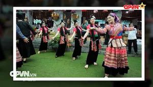 Sắc màu chợ phiên chào năm mới 2026