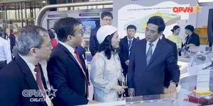 Bản tin tiếng Trung 16h ngày 14/01/2026