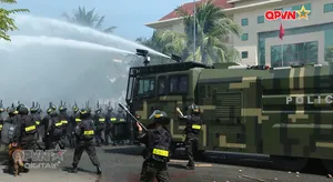 Duy trì nghiêm canh trực sẵn sàng chiến đấu