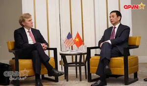 Đại tướng Phan Văn Giang tiếp Thứ trưởng thứ nhất Bộ Chiến tranh Hoa Kỳ