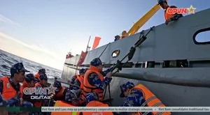 Bản tin tiếng Anh 15h ngày 02/03/2026