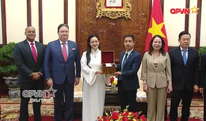 Vươn xa Việt Nam - Số 213 - TA - Kể chuyện Việt Nam