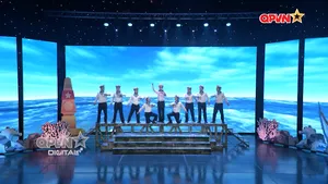 Đất liền và biển cả