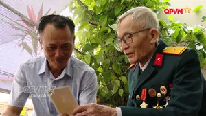 Đi tìm đồng đội - Số 327