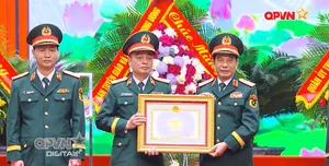 Bản tin tiếng Anh 15h ngày 12/4/2026