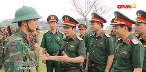 Bản tin tiếng Anh 15h ngày 17/4/2026