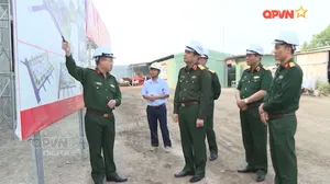 Gieo tri thức, giữ biên cương