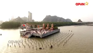 Hào khí sông Hồng
