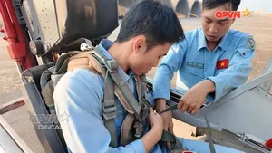 Trong không gian hẹp - Phần 2