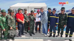 Bản tin tiếng Anh 15h ngày 12/07/2026