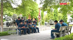 Giữ nếp đọc giữa dòng chảy thông tin