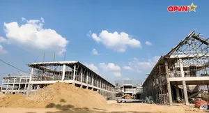 Sắp có trường để không phải đi-về xa xôi