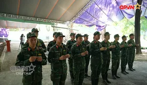 Mình đổ mồ hôi, còn các chú, các bác đổ máu...