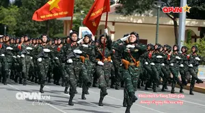 Khối chiến sĩ Tăng Thiết giáp hướng về ngày hội non sông