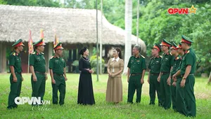 Nghệ thuật chớp thời cơ chứ không phải sự ngẫu nhiên của lịch sử