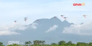 Bản tin tiếng Trung 16h ngày 25/8/2025