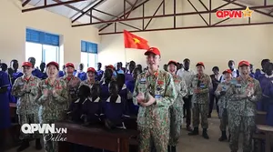 Việt Nam: Tám thập kỷ trên địa đồ thế giới