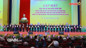 Tổng Bí thư Tô Lâm gặp mặt các thế hệ đại biểu Quốc hội