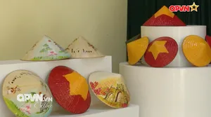 Nón lá trong tâm thức người Việt