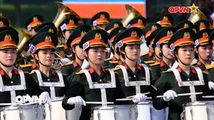 Những bóng hồng hướng về ngày hội non sông