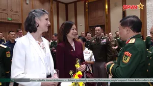 Bản tin tiếng Anh 15h ngày 26/8/2025