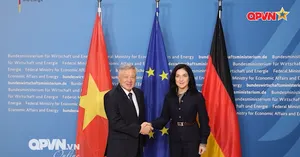 Bản tin tiếng Anh 15h ngày 02/10/2025