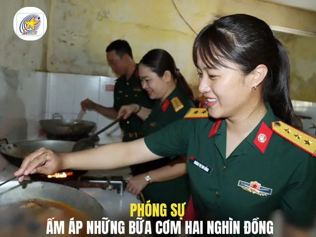 Ấm áp những bữa cơm hai nghìn đồng