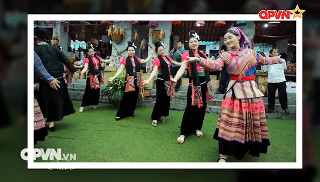 Sắc màu chợ phiên chào năm mới 2026