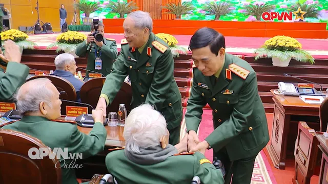 Gặp mặt cán bộ cao cấp Quân đội các thời kỳ