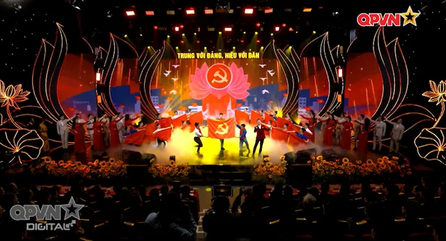 Vững bước dưới cờ Đảng - Xuân gấm hoa