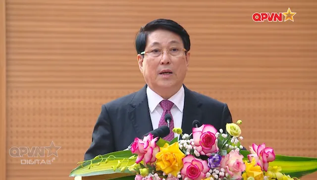 Chủ tịch nước chúc Tết quân và dân tỉnh Phú Thọ