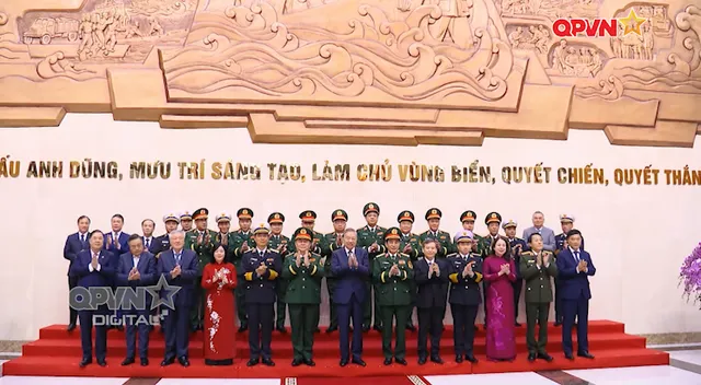 Quân chủng Hải quân đón nhận danh hiệu Anh hùng LLVTND lần thứ 3