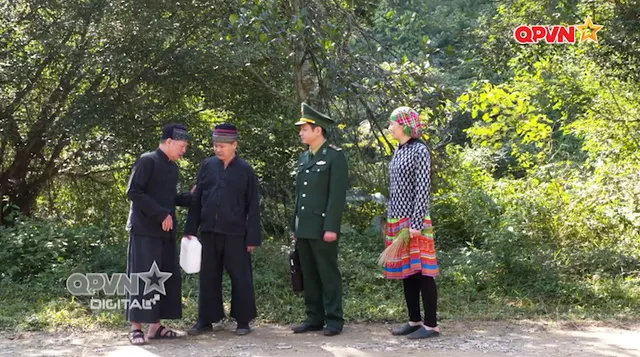 Chính sách đối với người có uy tín, biểu dương, tôn vinh điển hình tiên tiến trong đồng bào dân tộc thiểu số - Phần 1