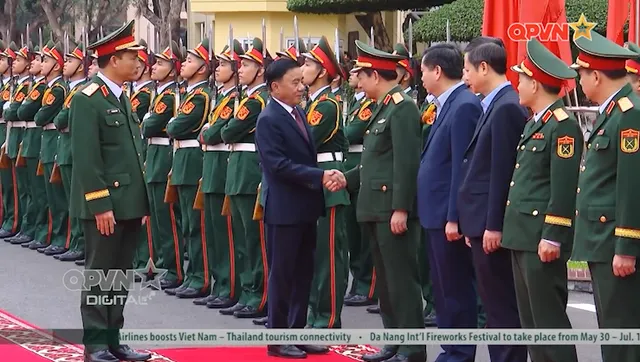 Bản tin tiếng Anh 15h ngày 12/03/2026