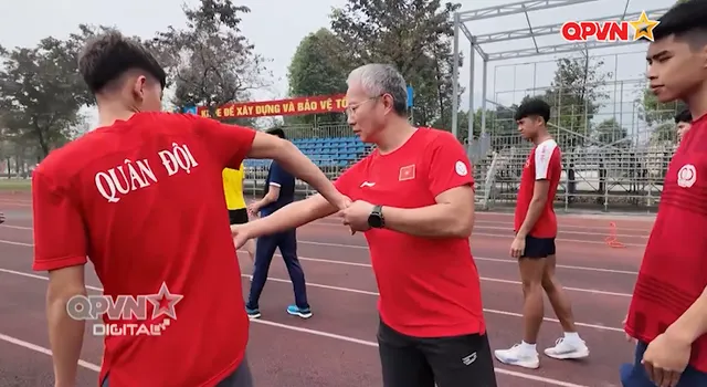 Người thầy trên đường Pitch