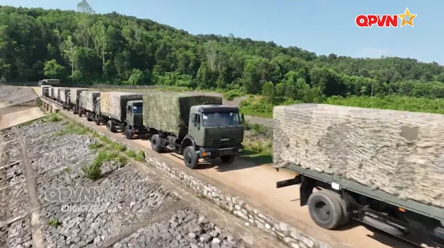 Lăng kính giao thông quân sự - Số 87: An toàn trong vận chuyển nhiên liệu quân sự