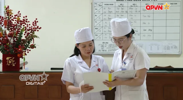 "Điểm chạm" giữa hai màu áo