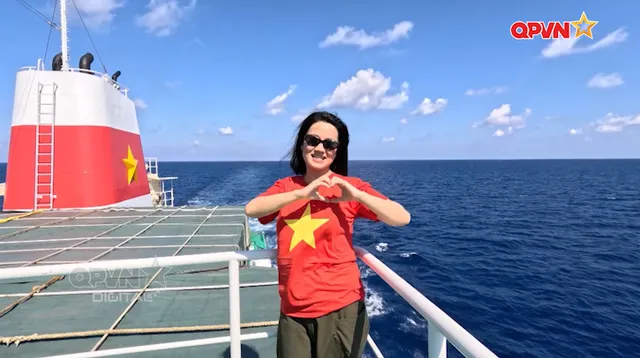 Ngày mới với QPVN 30/4/2026