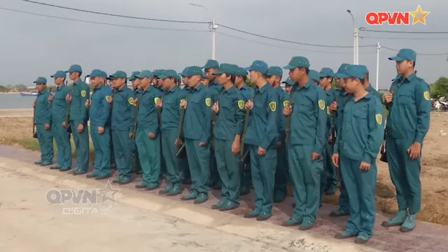 Xây dựng tiềm lực quốc phòng trên biển - Tập 1: Những "cột mốc sống" chủ quyền