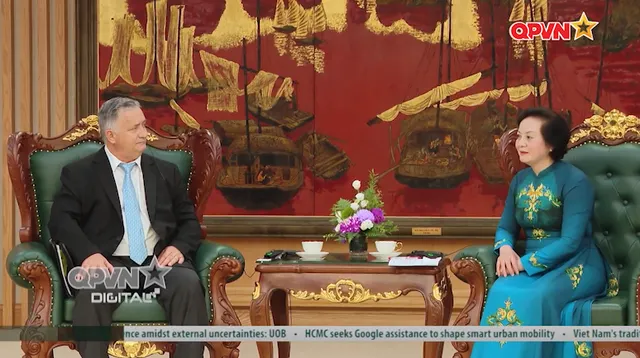 Bản tin tiếng Anh 15h ngày 14/06/2026