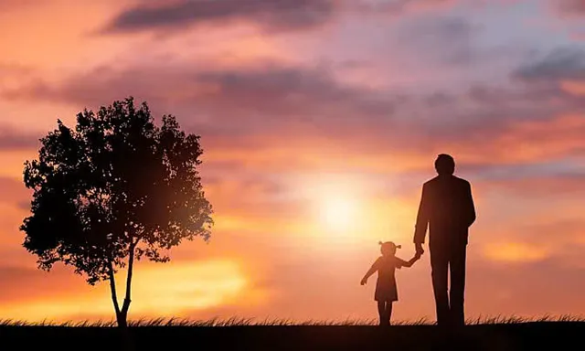 Quê hương và người chiến sĩ: Tản văn “Chiếc thìa quay về nơi nó bắt đầu” (tác giả Nguyễn Văn Tú)
