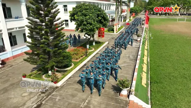 Phòng chống say nắng, say nóng cho bộ đội