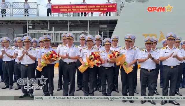 Bản tin tiếng Anh 15h ngày 18/7/2026