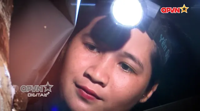 Dòng nhựa trắng vùng biên